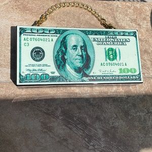 Bag- one hundred dollars design